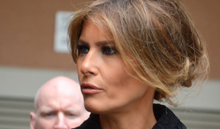 Former President Insults Melania, Throws Major Shade At FLOTUS After Public Event Former President Insults Melania, Throws Major Shade At FLOTUS After Public Event