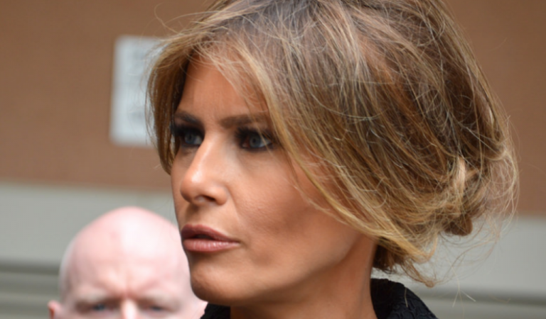 Young Student Trashed Melania To Her Face In Viral Photo, She’ll Never Forget This Moment Young Student Trashed Melania To Her Face In Viral Photo, She’ll Never Forget This Moment