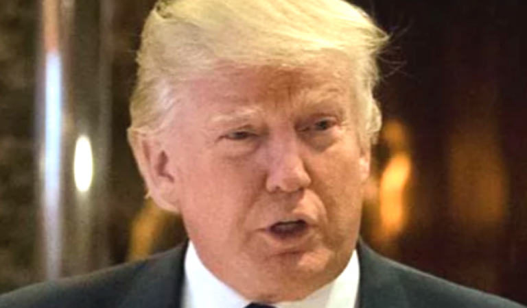GOP Advisor Comes Forward, Reveals The Exact Moment He Realized POTUS Is “An Actual Traitor” GOP Advisor Comes Forward, Reveals The Exact Moment He Realized POTUS Is “An Actual Traitor”