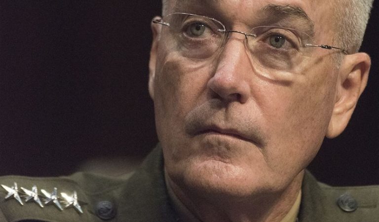 America’s Top Military Commander Calls Trump A Liar, Says Soldiers Will Not Be Involved In “Denying Entry” America’s Top Military Commander Calls Trump A Liar, Says Soldiers Will Not Be Involved In “Denying Entry”