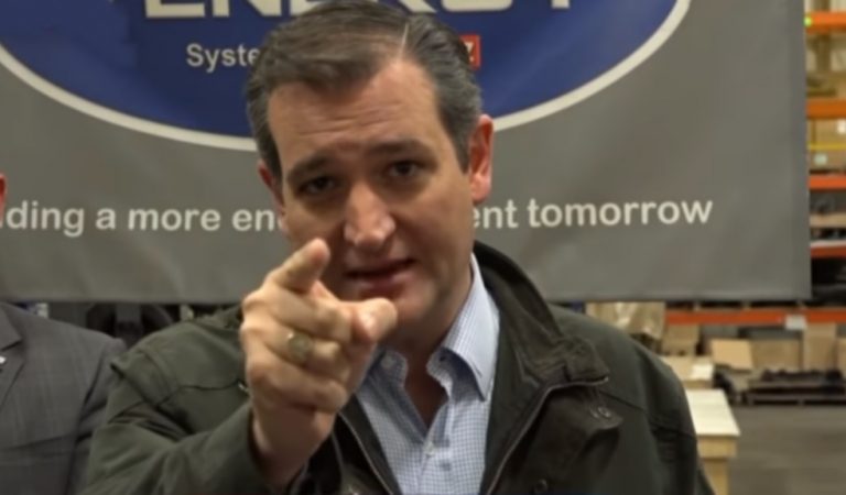 Desperate Ted Cruz Gets Busted Tricking People Into Giving Him Money As His Opponent Closes In