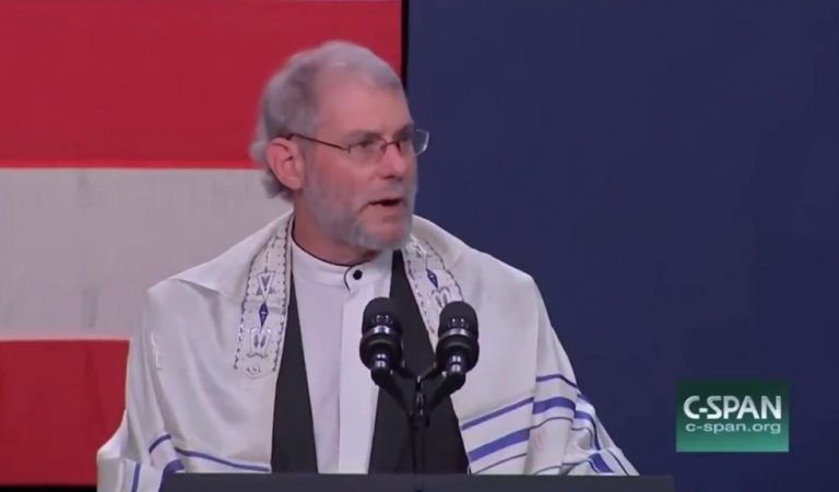 VP Mike Pence Invites Christian “Rabbi” To An Event Who Then Only Prays For Republicans And Their Families