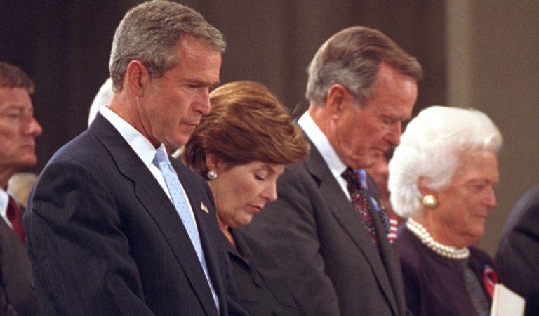 The Real Reason POTUS Is Invited To Bush’s Funeral Is Revealed, Shows H.W. Is A Better Man Than Trump